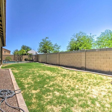 Family-Friendly Goodyear Home With Private Pool Extérieur photo
