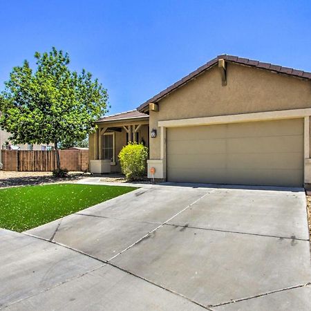 Family-Friendly Goodyear Home With Private Pool Extérieur photo