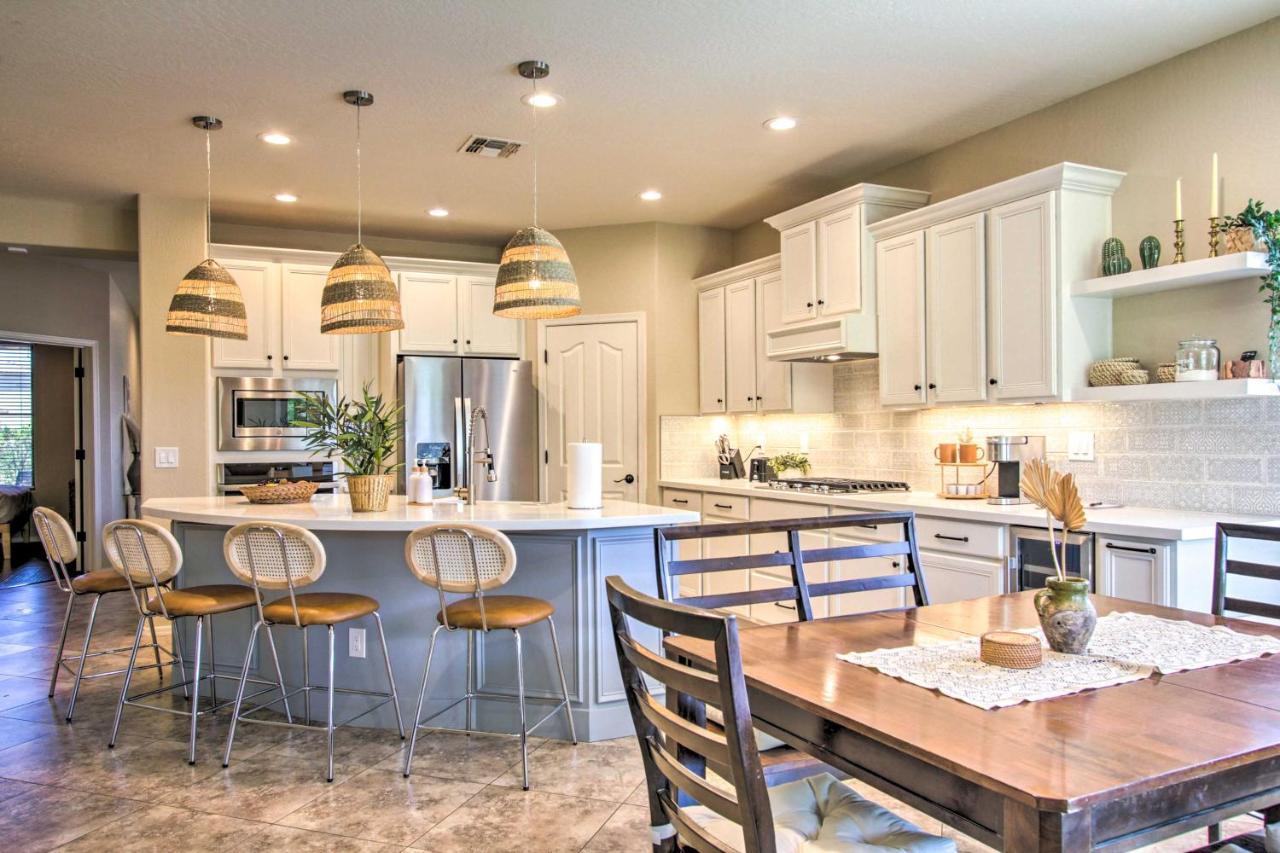 Family-Friendly Goodyear Home With Private Pool Extérieur photo