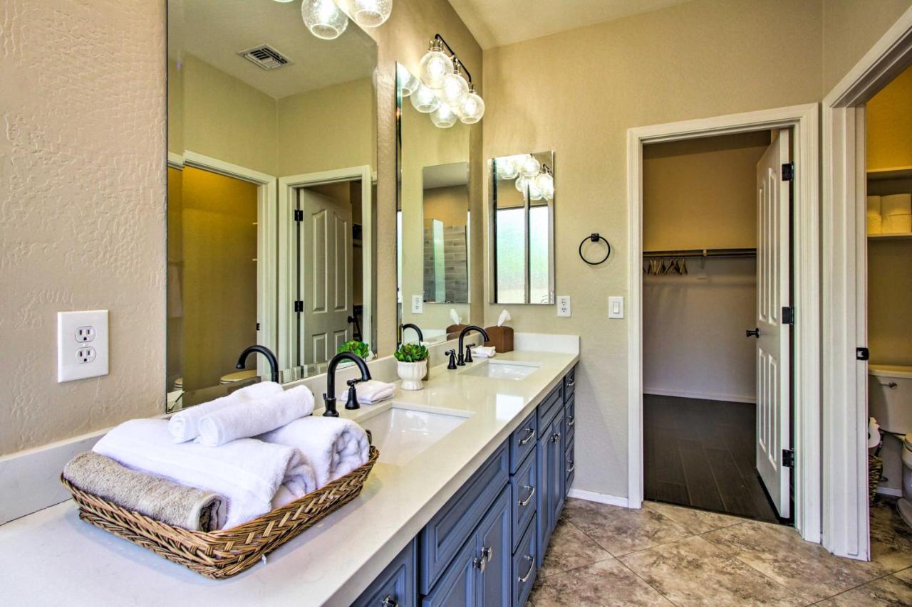 Family-Friendly Goodyear Home With Private Pool Extérieur photo