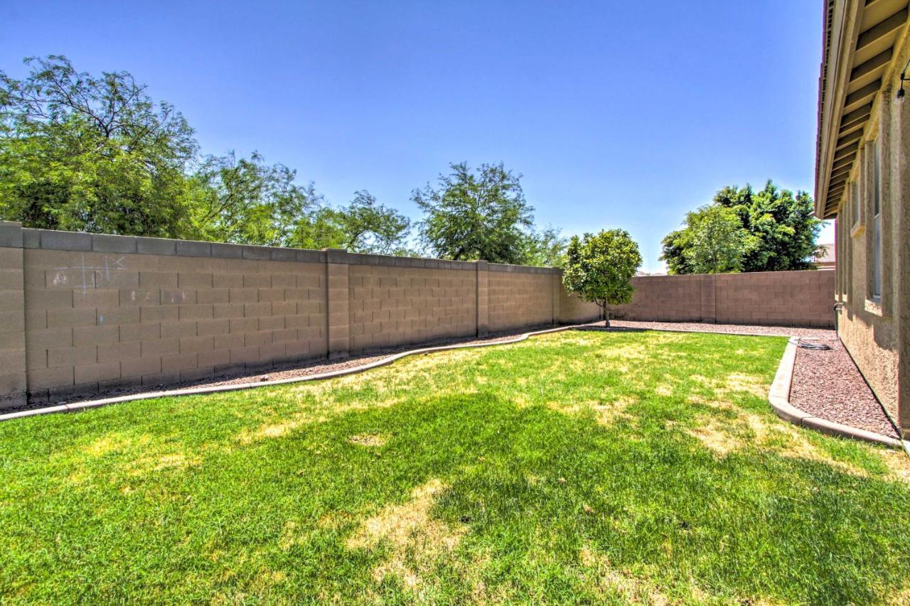 Family-Friendly Goodyear Home With Private Pool Extérieur photo